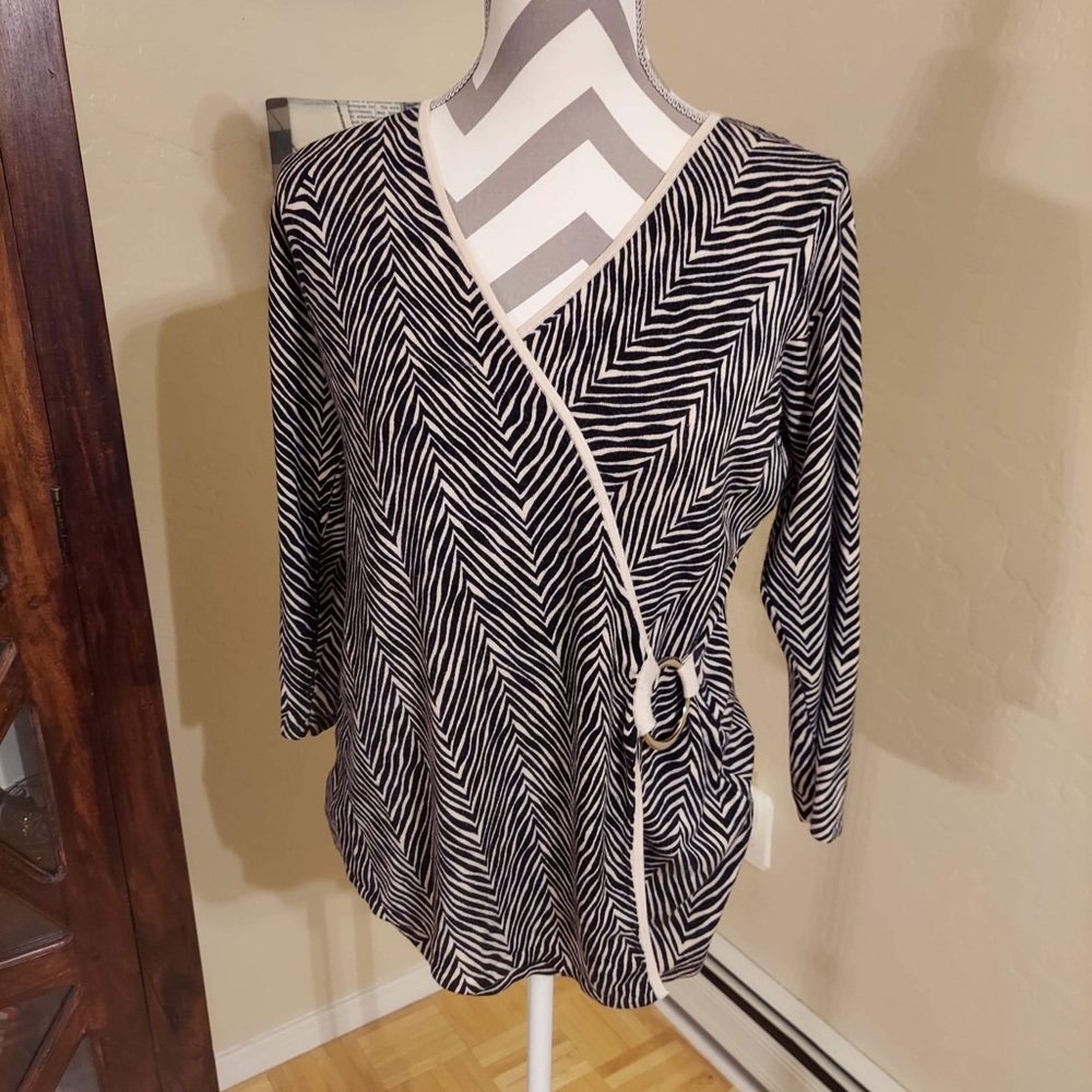Queenspark Pink Zebra Wrap Top